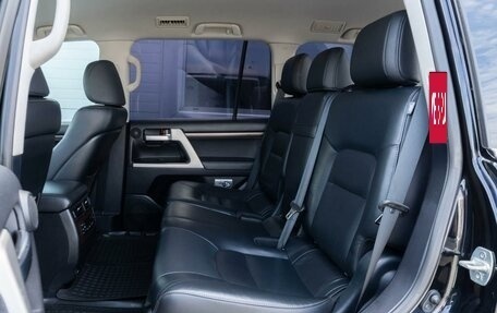 Toyota Land Cruiser 200, 2016 год, 4 550 000 рублей, 9 фотография