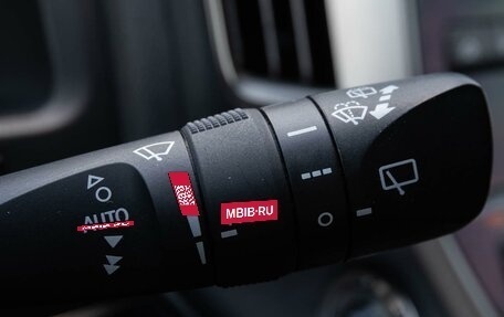 Toyota Land Cruiser 200, 2016 год, 4 550 000 рублей, 21 фотография
