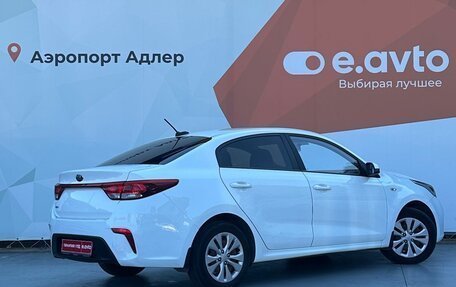 KIA Rio IV, 2018 год, 1 250 000 рублей, 6 фотография