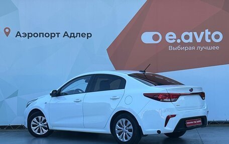 KIA Rio IV, 2018 год, 1 250 000 рублей, 4 фотография