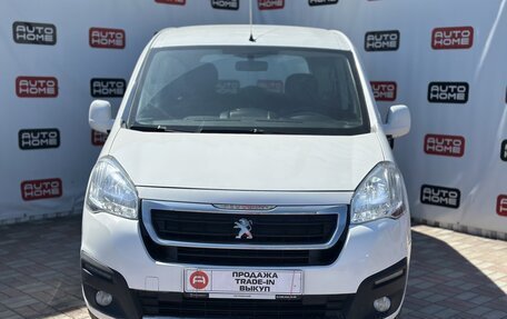 Peugeot Partner II рестайлинг 2, 2016 год, 1 070 000 рублей, 2 фотография