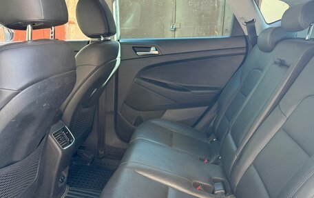 Hyundai Tucson III, 2018 год, 2 200 000 рублей, 3 фотография