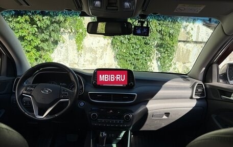 Hyundai Tucson III, 2018 год, 2 200 000 рублей, 2 фотография