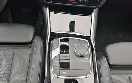 BMW 3 серия, 2024 год, 3 450 000 рублей, 11 фотография