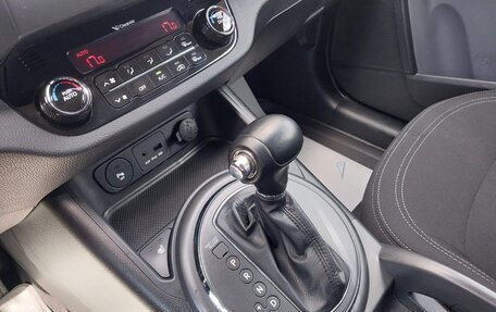 KIA Sportage III, 2013 год, 1 300 000 рублей, 18 фотография