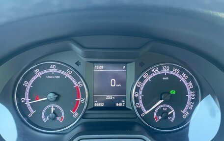 Skoda Octavia, 2018 год, 1 850 000 рублей, 11 фотография