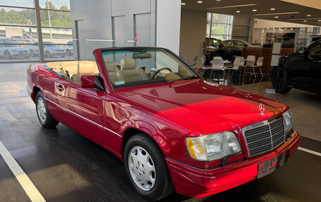 Mercedes-Benz E-Класс, 1994 год, 9 990 000 рублей, 2 фотография
