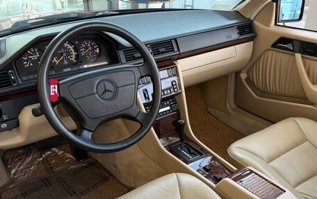 Mercedes-Benz E-Класс, 1994 год, 9 990 000 рублей, 6 фотография