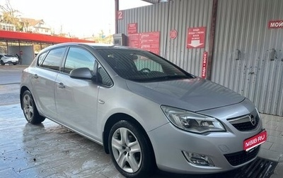Opel Astra J, 2011 год, 845 000 рублей, 1 фотография