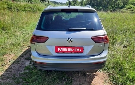 Volkswagen Tiguan II, 2018 год, 2 490 000 рублей, 5 фотография