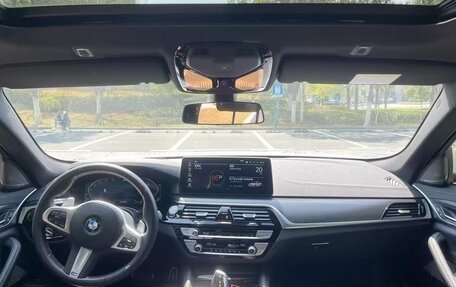 BMW 5 серия, 2021 год, 3 295 000 рублей, 7 фотография