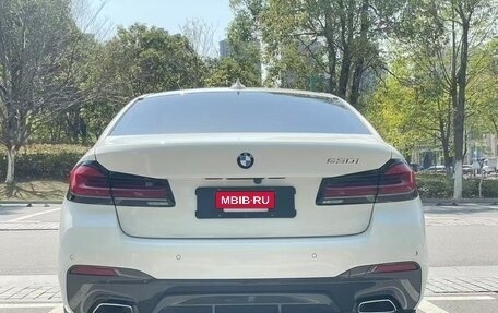 BMW 5 серия, 2021 год, 3 295 000 рублей, 4 фотография