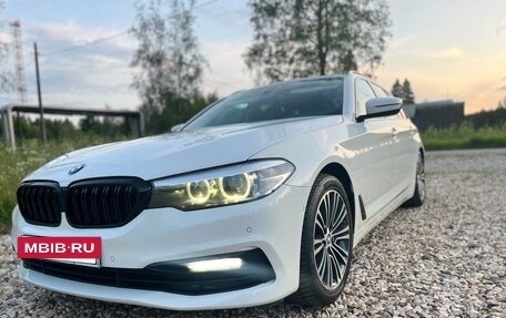 BMW 5 серия, 2019 год, 2 950 000 рублей, 9 фотография
