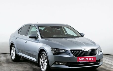 Skoda Superb III рестайлинг, 2015 год, 2 260 000 рублей, 3 фотография