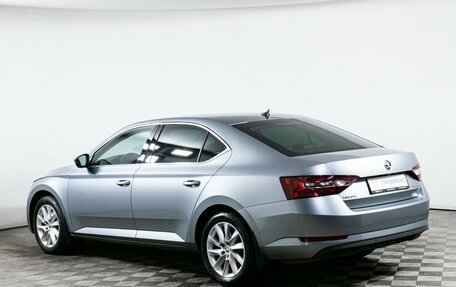 Skoda Superb III рестайлинг, 2015 год, 2 260 000 рублей, 7 фотография