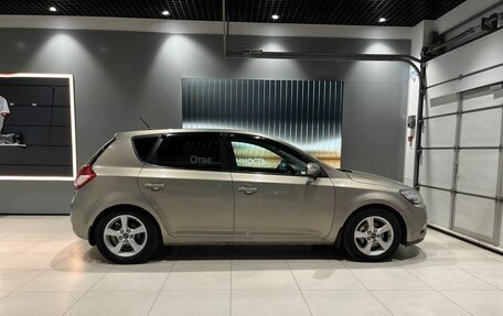 KIA cee'd I рестайлинг, 2010 год, 848 000 рублей, 6 фотография