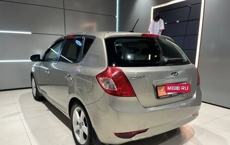 KIA cee'd I рестайлинг, 2010 год, 848 000 рублей, 3 фотография