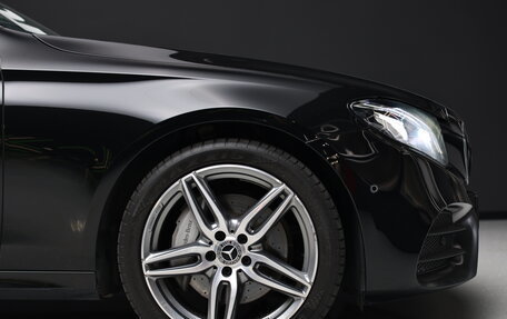 Mercedes-Benz E-Класс, 2019 год, 3 550 000 рублей, 7 фотография