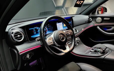 Mercedes-Benz E-Класс, 2019 год, 3 550 000 рублей, 16 фотография