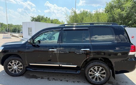 Toyota Land Cruiser 200, 2016 год, 5 100 000 рублей, 3 фотография
