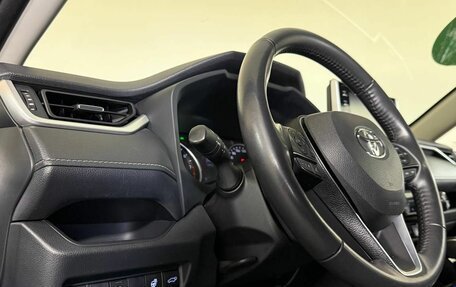 Toyota RAV4, 2021 год, 2 895 000 рублей, 11 фотография
