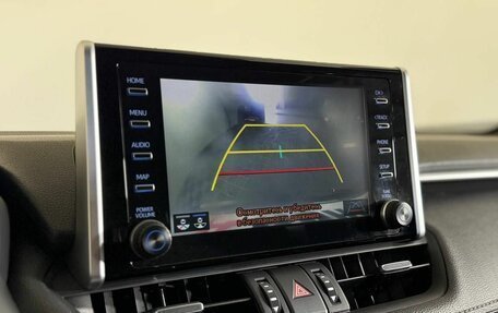 Toyota RAV4, 2021 год, 2 895 000 рублей, 17 фотография