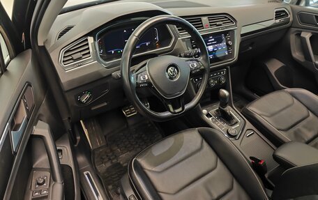 Volkswagen Tiguan II, 2020 год, 2 190 000 рублей, 9 фотография