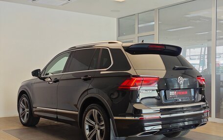 Volkswagen Tiguan II, 2020 год, 2 190 000 рублей, 4 фотография