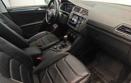 Volkswagen Tiguan II, 2020 год, 2 190 000 рублей, 16 фотография