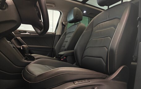 Volkswagen Tiguan II, 2020 год, 2 190 000 рублей, 8 фотография