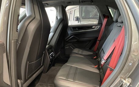 Porsche Cayenne III, 2025 год, 26 800 000 рублей, 6 фотография