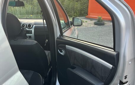Renault Logan I, 2013 год, 590 000 рублей, 10 фотография