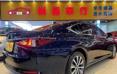 Lexus ES VII, 2020 год, 3 097 000 рублей, 4 фотография