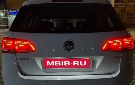 Volkswagen Passat B7, 2014 год, 1 800 000 рублей, 7 фотография