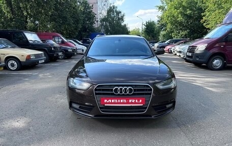 Audi A4, 2012 год, 1 300 000 рублей, 20 фотография