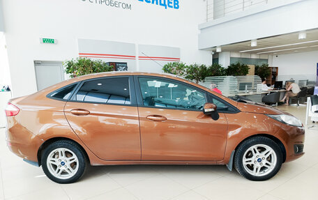 Ford Fiesta, 2015 год, 814 000 рублей, 4 фотография