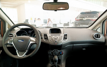 Ford Fiesta, 2015 год, 814 000 рублей, 14 фотография