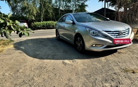 Hyundai Sonata VI, 2010 год, 1 260 000 рублей, 4 фотография