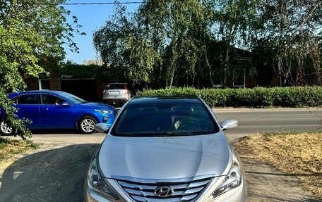 Hyundai Sonata VI, 2010 год, 1 260 000 рублей, 3 фотография