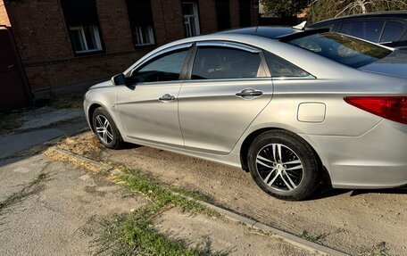 Hyundai Sonata VI, 2010 год, 1 260 000 рублей, 40 фотография