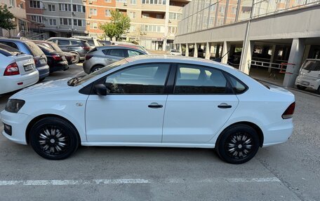 Volkswagen Polo VI (EU Market), 2018 год, 650 000 рублей, 4 фотография