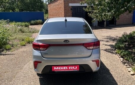 KIA Rio IV, 2018 год, 1 340 000 рублей, 3 фотография