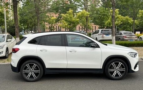 Mercedes-Benz GLA, 2022 год, 2 232 000 рублей, 7 фотография