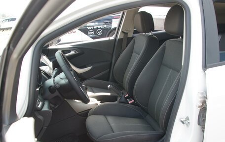 Opel Astra J, 2011 год, 705 000 рублей, 10 фотография