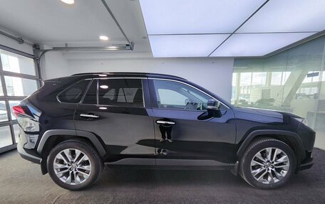 Toyota RAV4, 2020 год, 3 099 000 рублей, 5 фотография