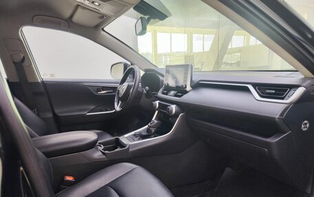 Toyota RAV4, 2020 год, 3 099 000 рублей, 13 фотография