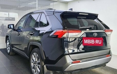 Toyota RAV4, 2020 год, 3 099 000 рублей, 8 фотография