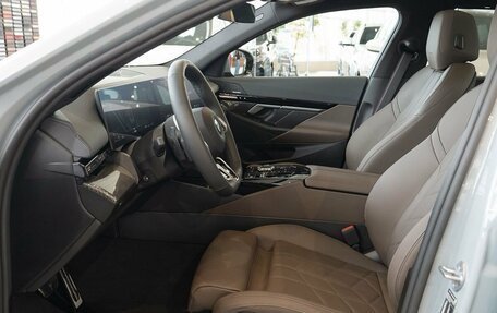 BMW 5 серия, 2024 год, 10 700 000 рублей, 16 фотография