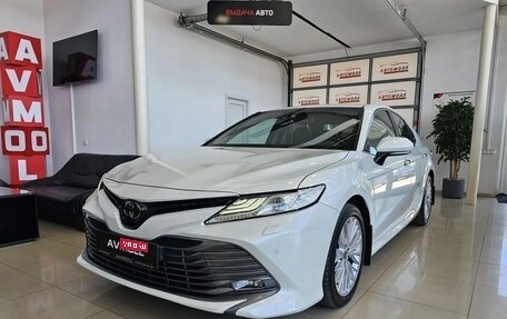 Toyota Camry, 2020 год, 3 399 000 рублей, 2 фотография