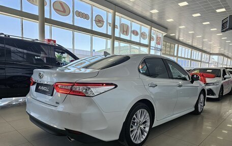 Toyota Camry, 2020 год, 3 399 000 рублей, 10 фотография